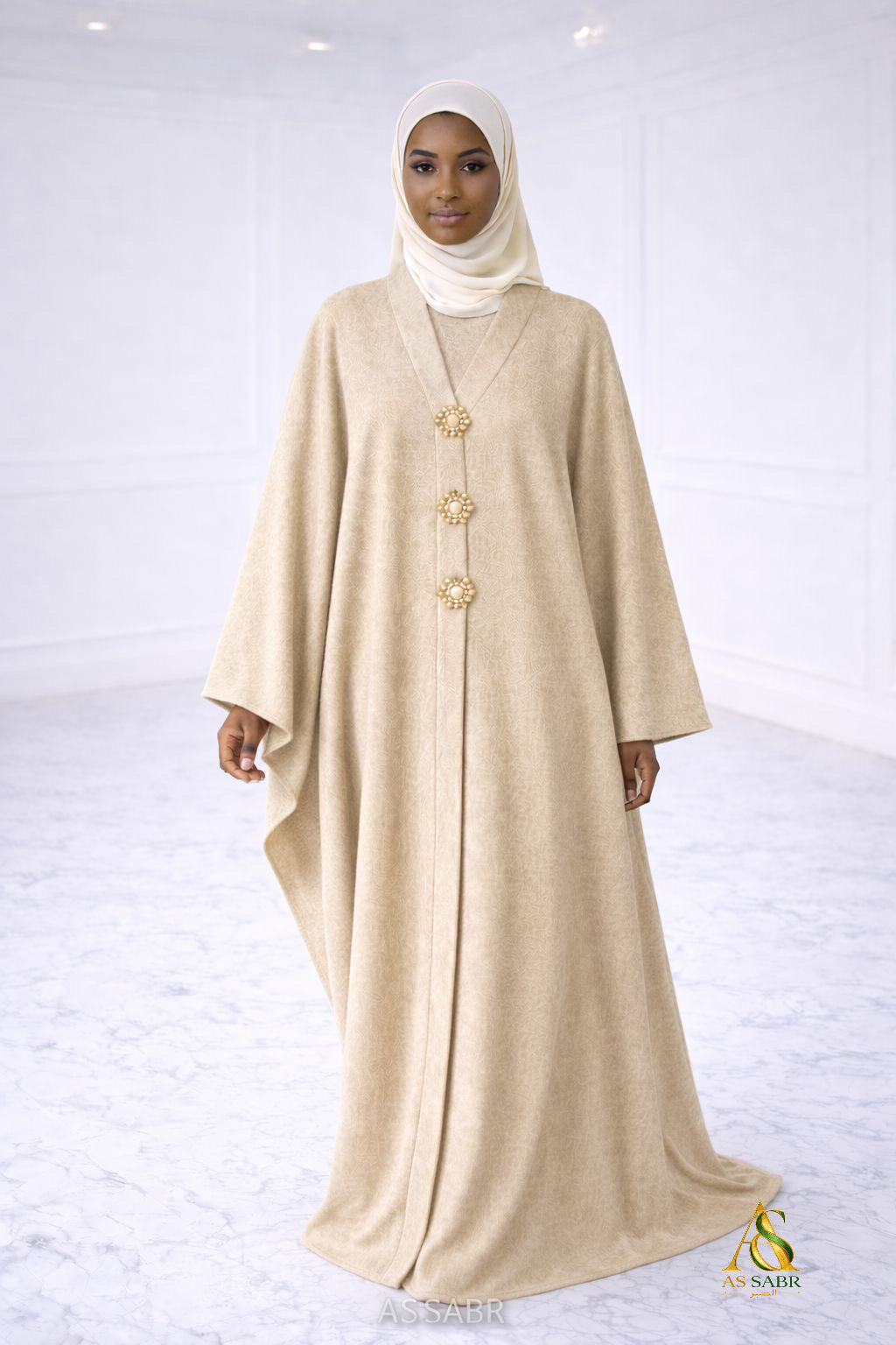 ABAYA PAPILLON AVEC BOUTON DORÉE